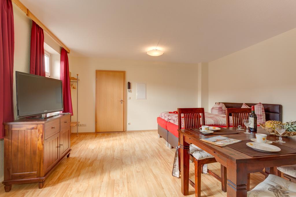 Altstadt Ferienwohnung Neuruppin Ngoại thất bức ảnh